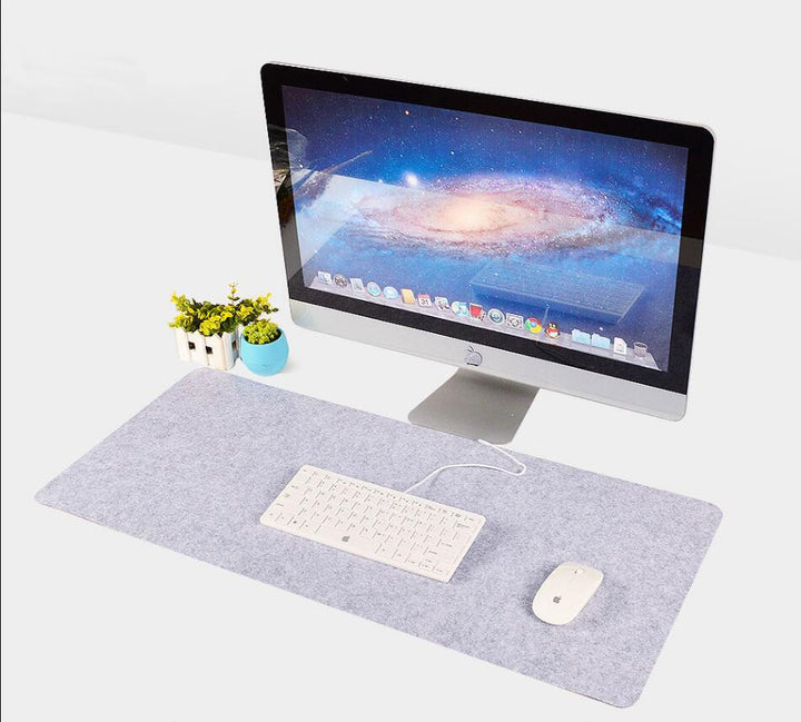 Tapis de bureau gaming en feutre bleu 80 × 30 cm